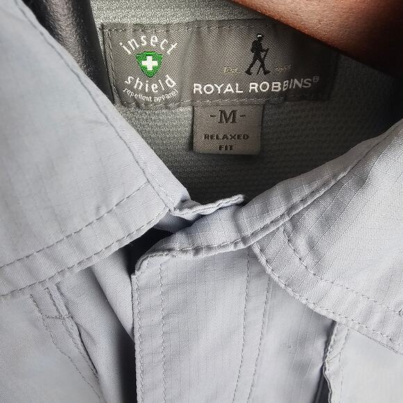 Royal Robbins Insect Shield Shirt Men’s Medium Gray - Relaxed Fit Outdoor Travel - Picture 4 of 4